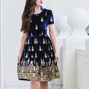 LulaRoe Elegant Collection Amelia